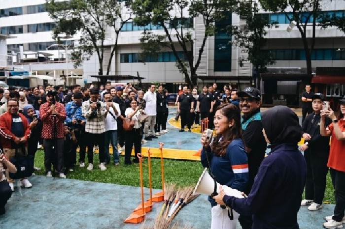 Gerakan Indonesia ASRI di Komdigi, Meutya Tekankan Disiplin dari Kebersihan