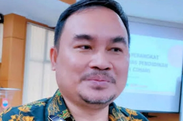 Kepala Dinas Pendidikan Kota Cimahi, Nana Suyatna