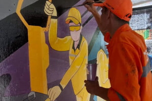 PPSU Jelambar Garap Mural Taman Gropet Edupark Bertema Pekerjaan Bina Marga